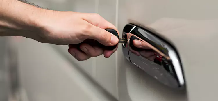 Why Choose Our Auto Locksmith Team in Garfield Heights, OH?