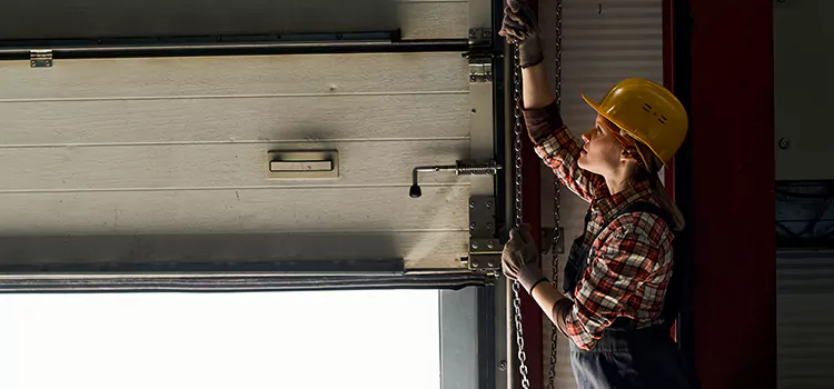 Addressing Common Garage Door Stoppage Issues in Garfield Heights, OH